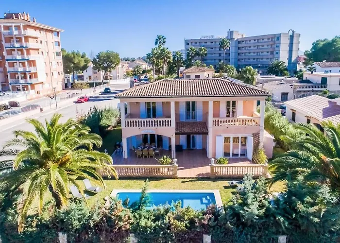 Villa Lago