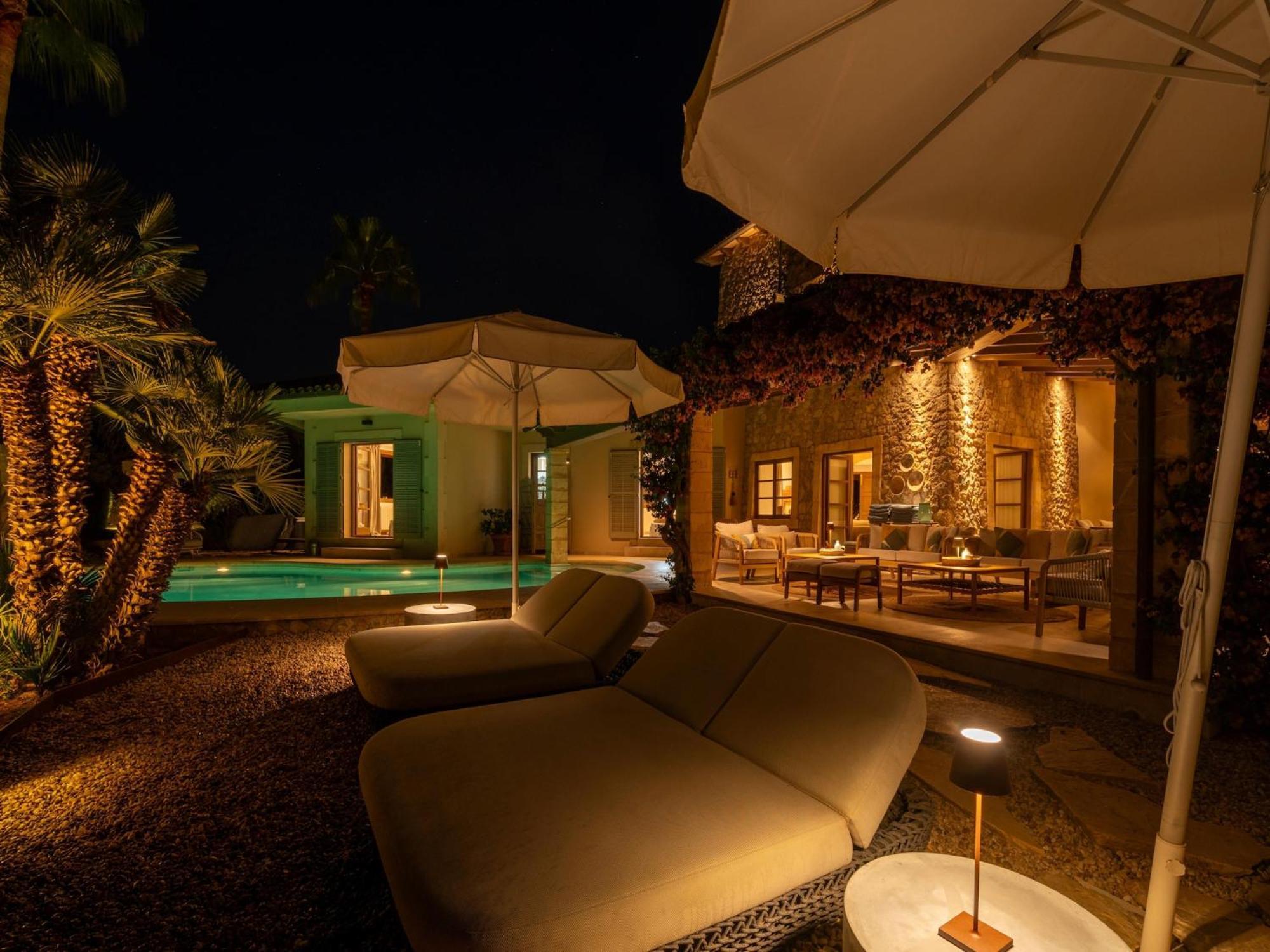 Villa In With Private Jacuzzi Alcudia (Mallorca)