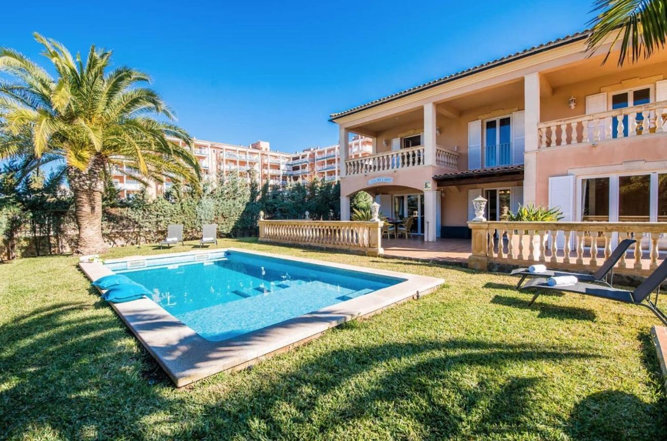 Villa Lago *