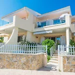 Seaside House V