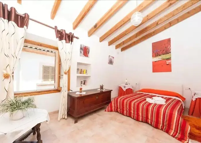 Ses Muralles Boutique House