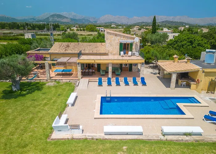 Villa Can Patriarca, For 8 With Pool, Garden And Mountain Views