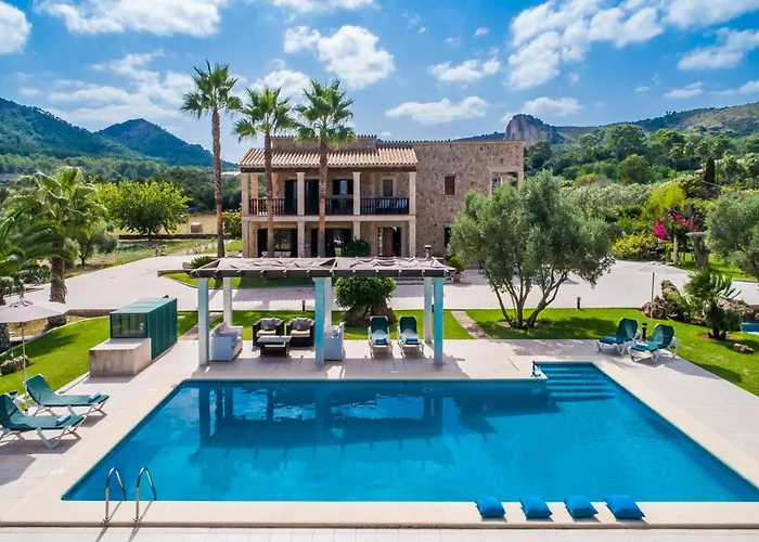 Mediterranean-Style Finca In Alcudia