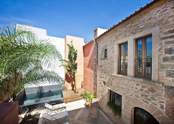 Casa Muralla