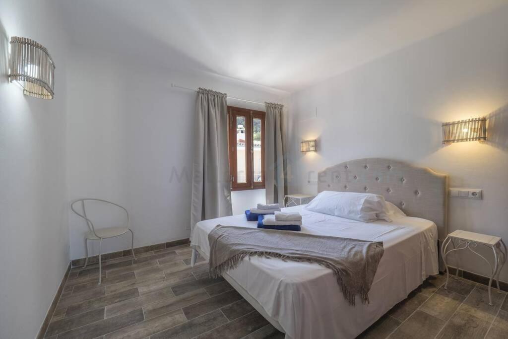 M4r Torres, * Alcúdia