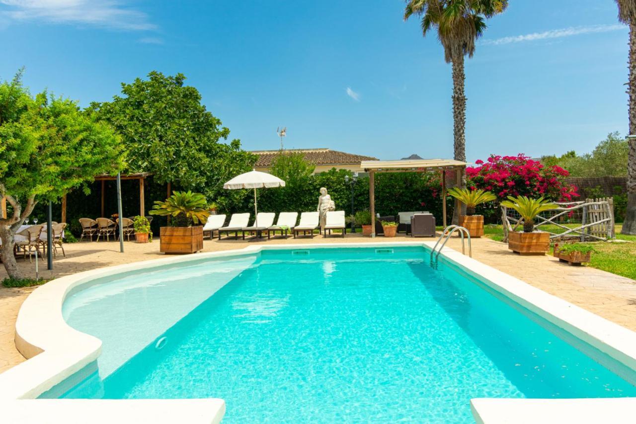Casa Con Piscina A 1 Km Del Mar Y Del Pueblo Pousada
