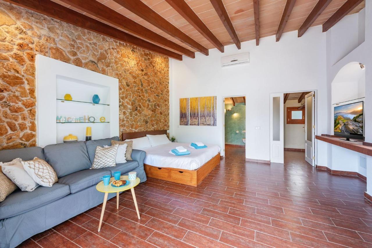 Mar - With Spectacular Pool Area & Bar Villa Alcudia (Mallorca)