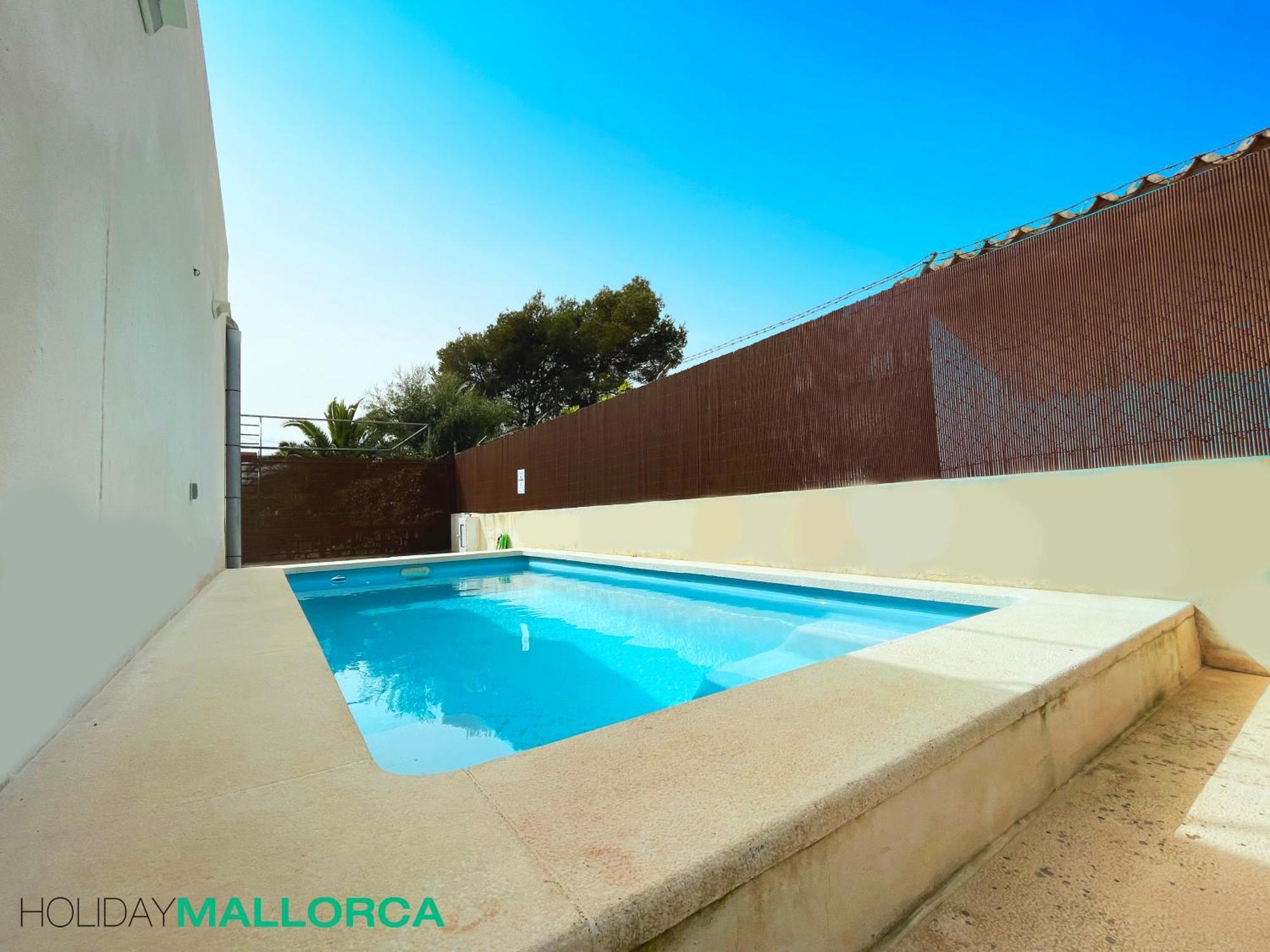 Lakeside Oasis Villa Alcudia (Mallorca)