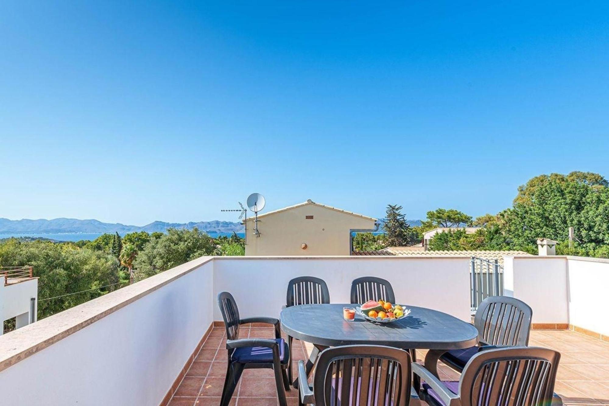 Ferienvilla, Mit Pool, Grosser Terrasse Und Atemberaubenden Meerblick U Bergblick Vakantiehuis