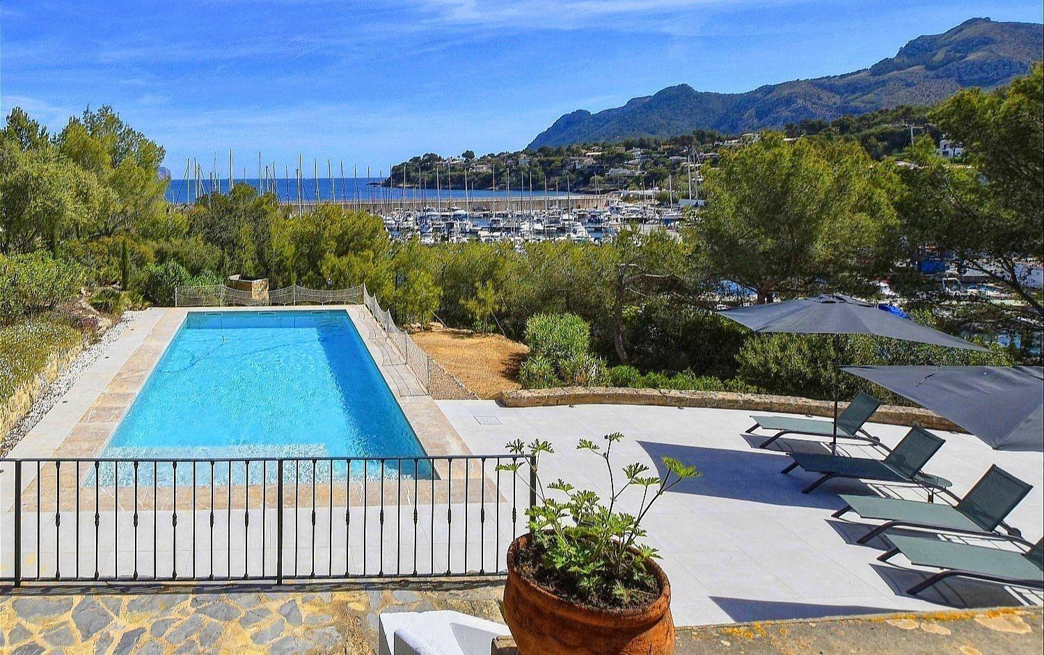 Vakantiehuis Atemberaubende Mit Meerblick Und Pool *