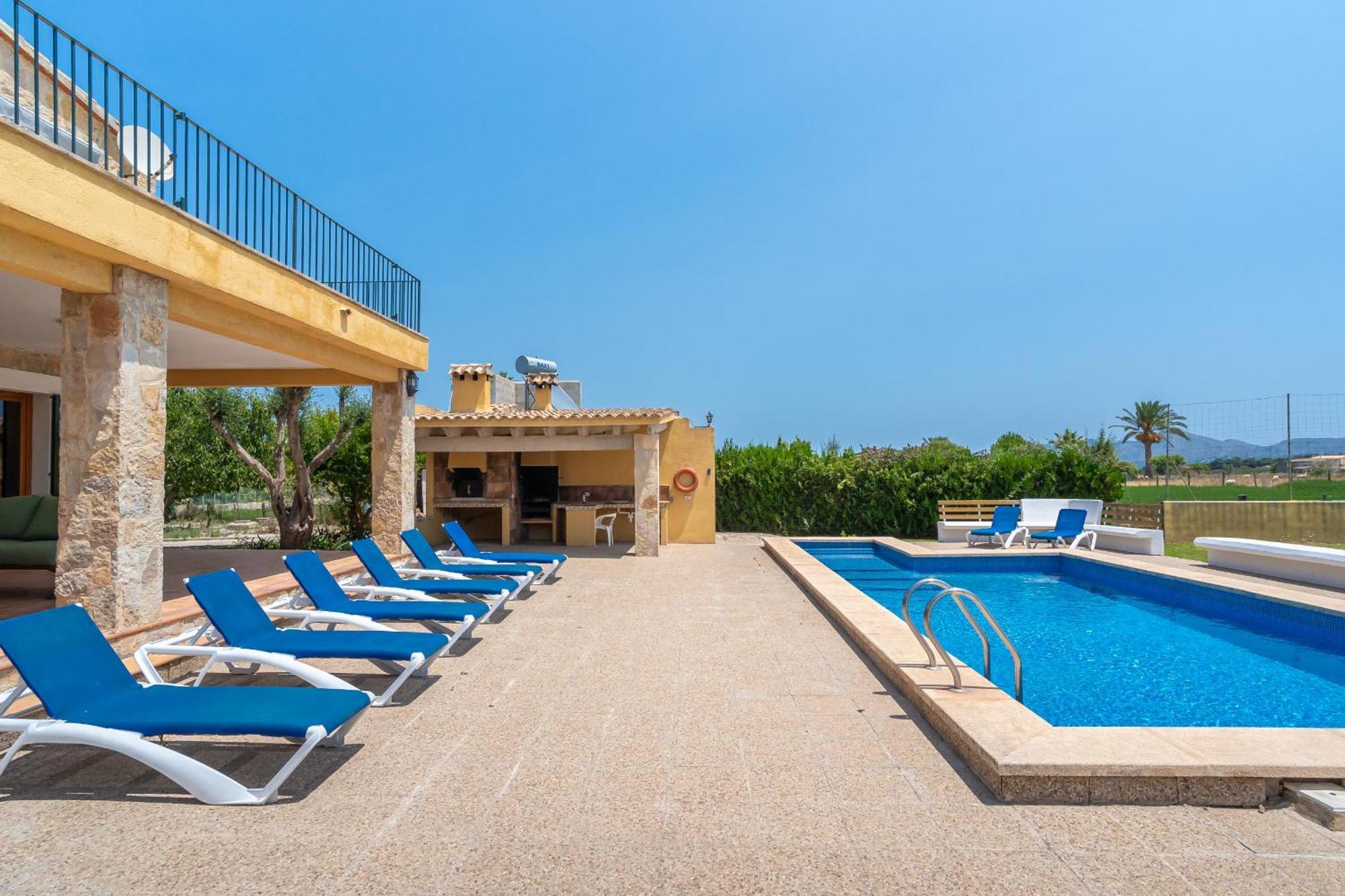 Patriarca, For 8 With Pool, Garden And Mountain Views Ferienhaus Alcúdia