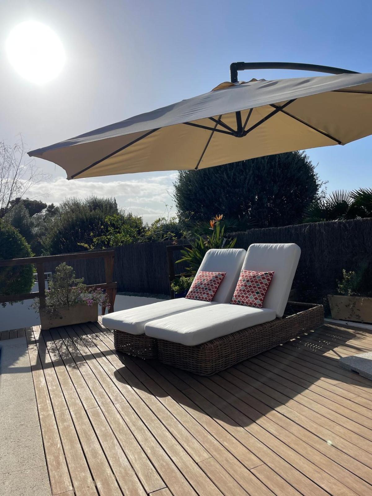 Casa Alegria - With Pool, Fitness, Sauna Pousada