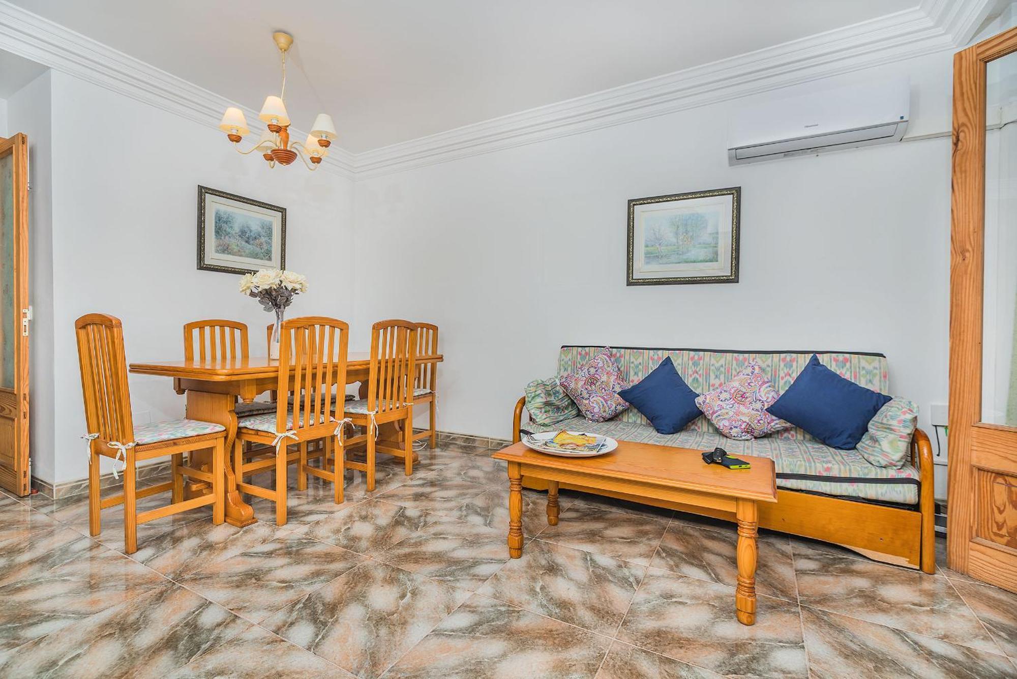 Duplex Con Terraza Cerca De La Playa Apartment *