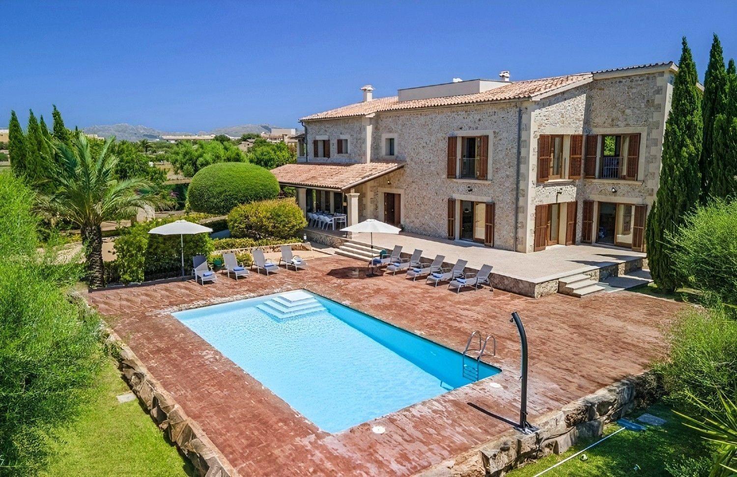 Atemberaubende Mit Pool Und Panoramablick In Unmittelbarer Naehe Von Und Dem * Alcúdia