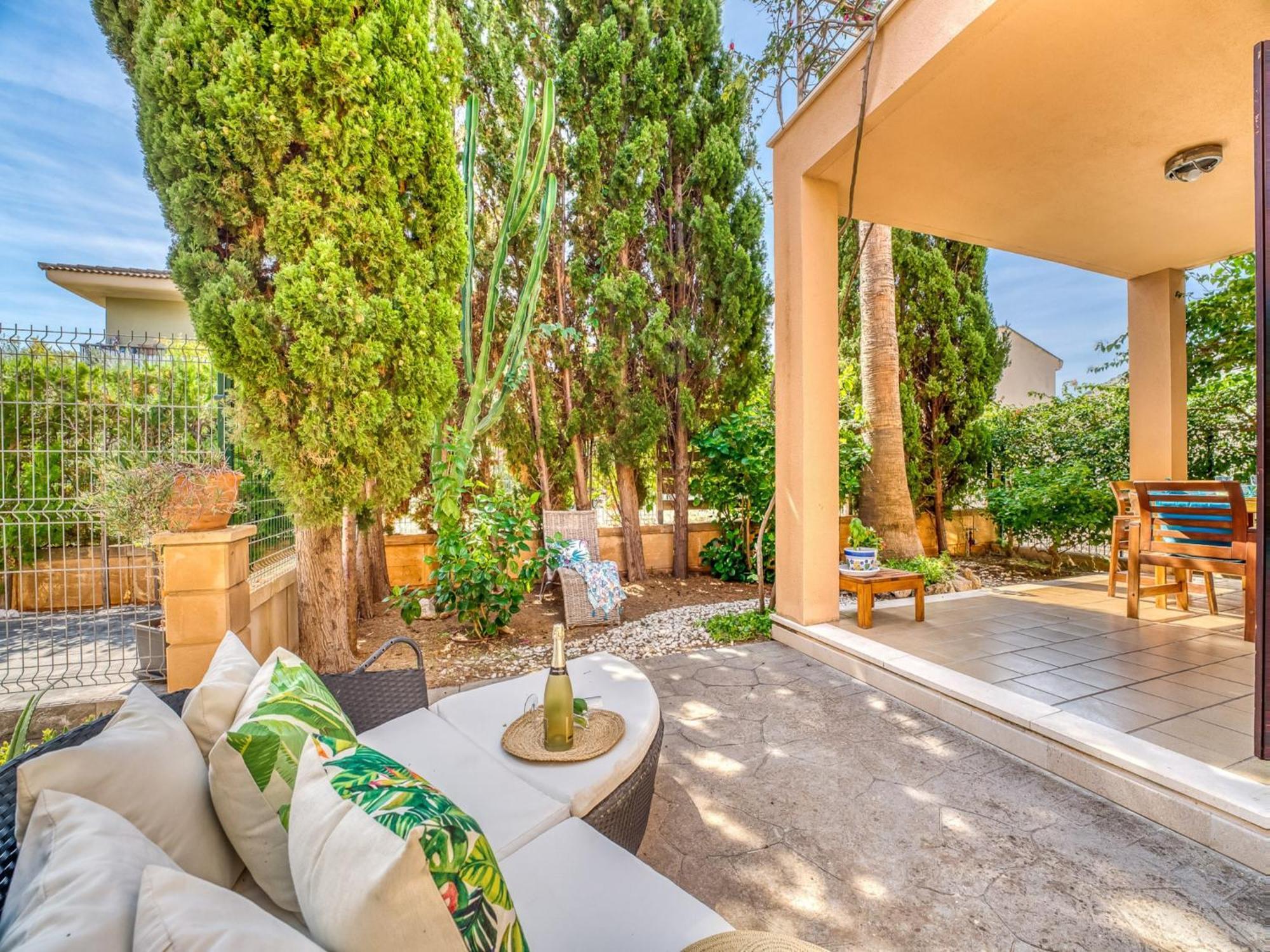 Vakantiehuis House In Near & Mountain Views *