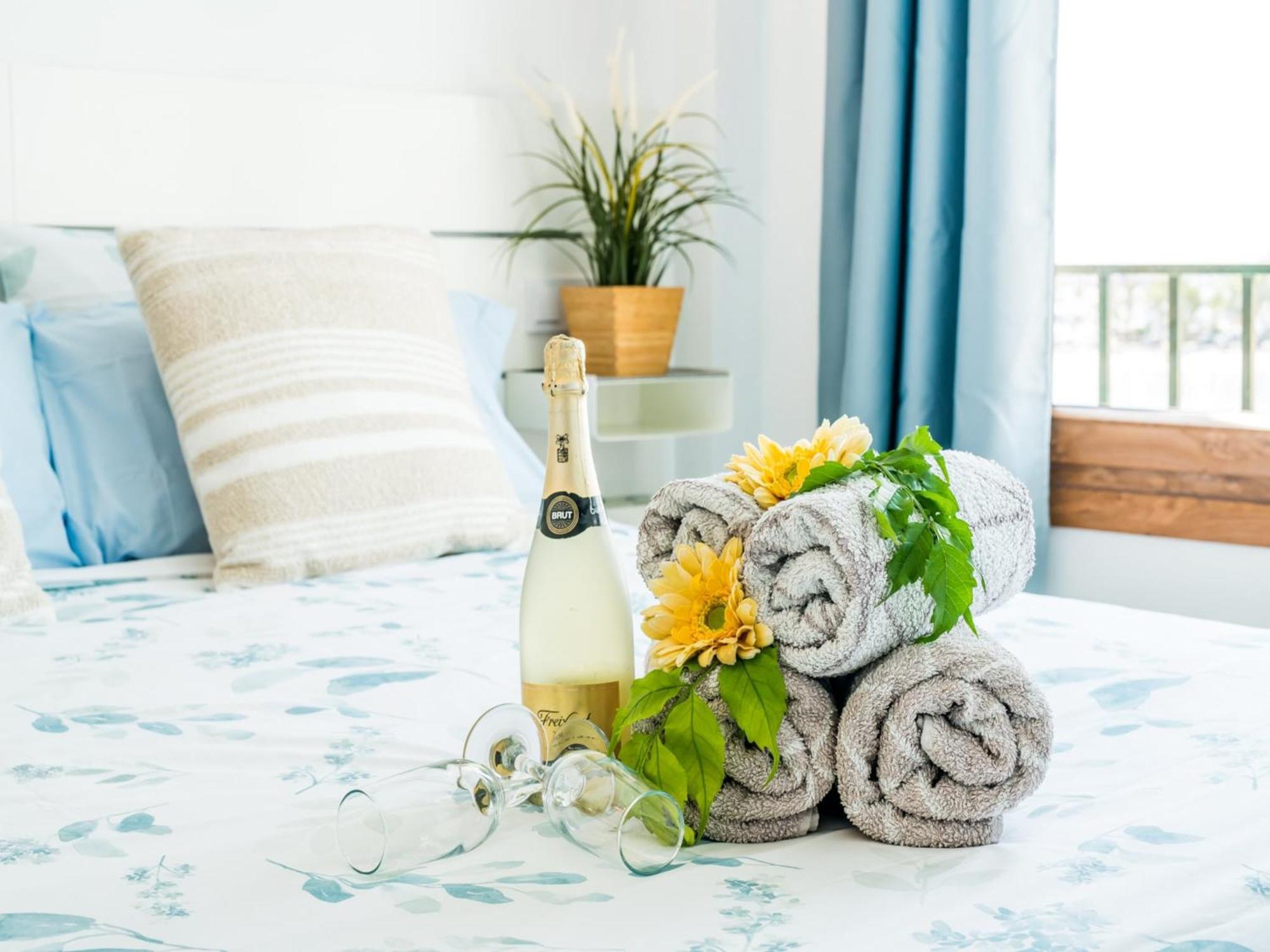 Appartement Beachfront With Sea Views *