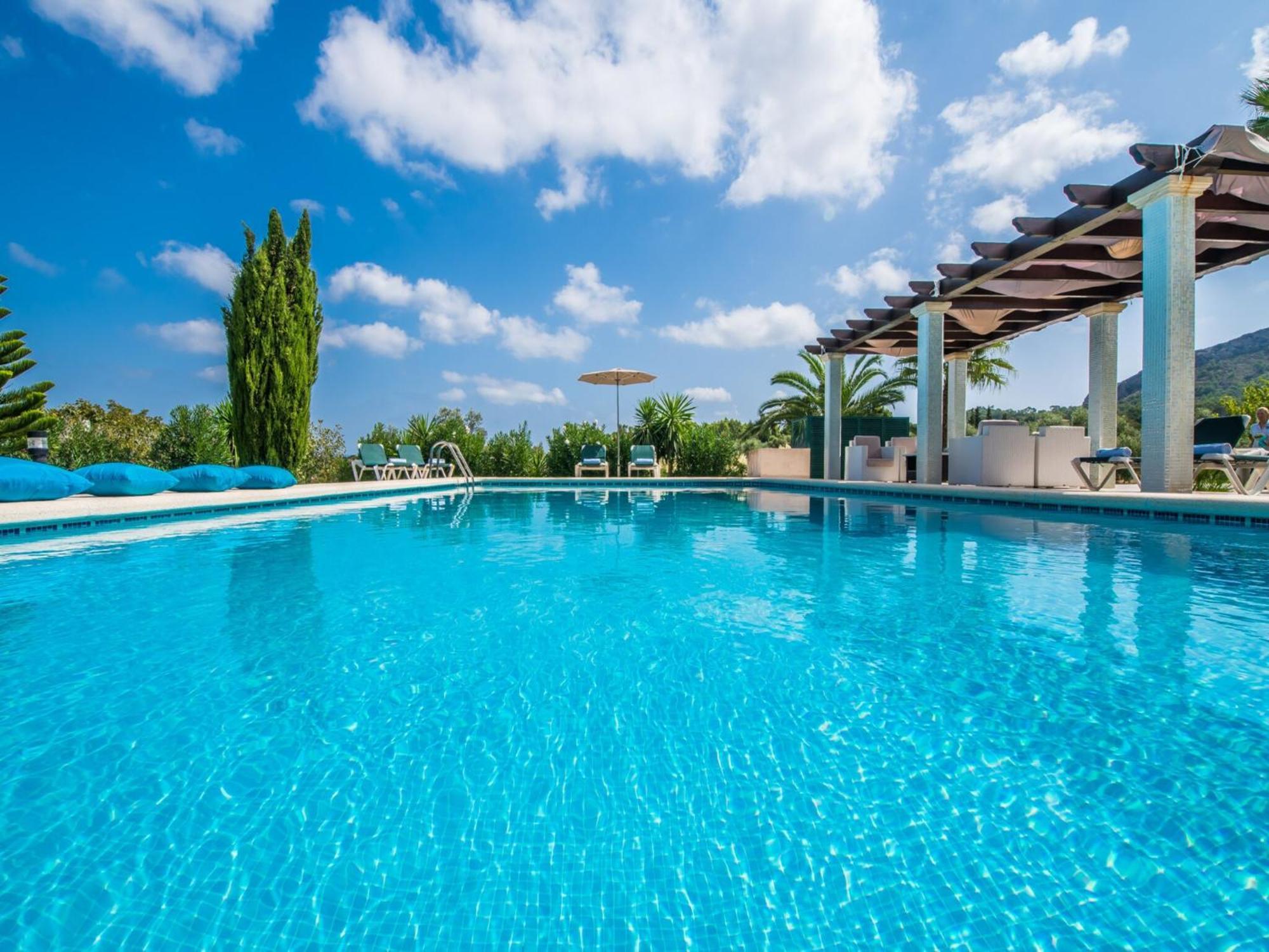 Holiday home Mediterranean-style In *