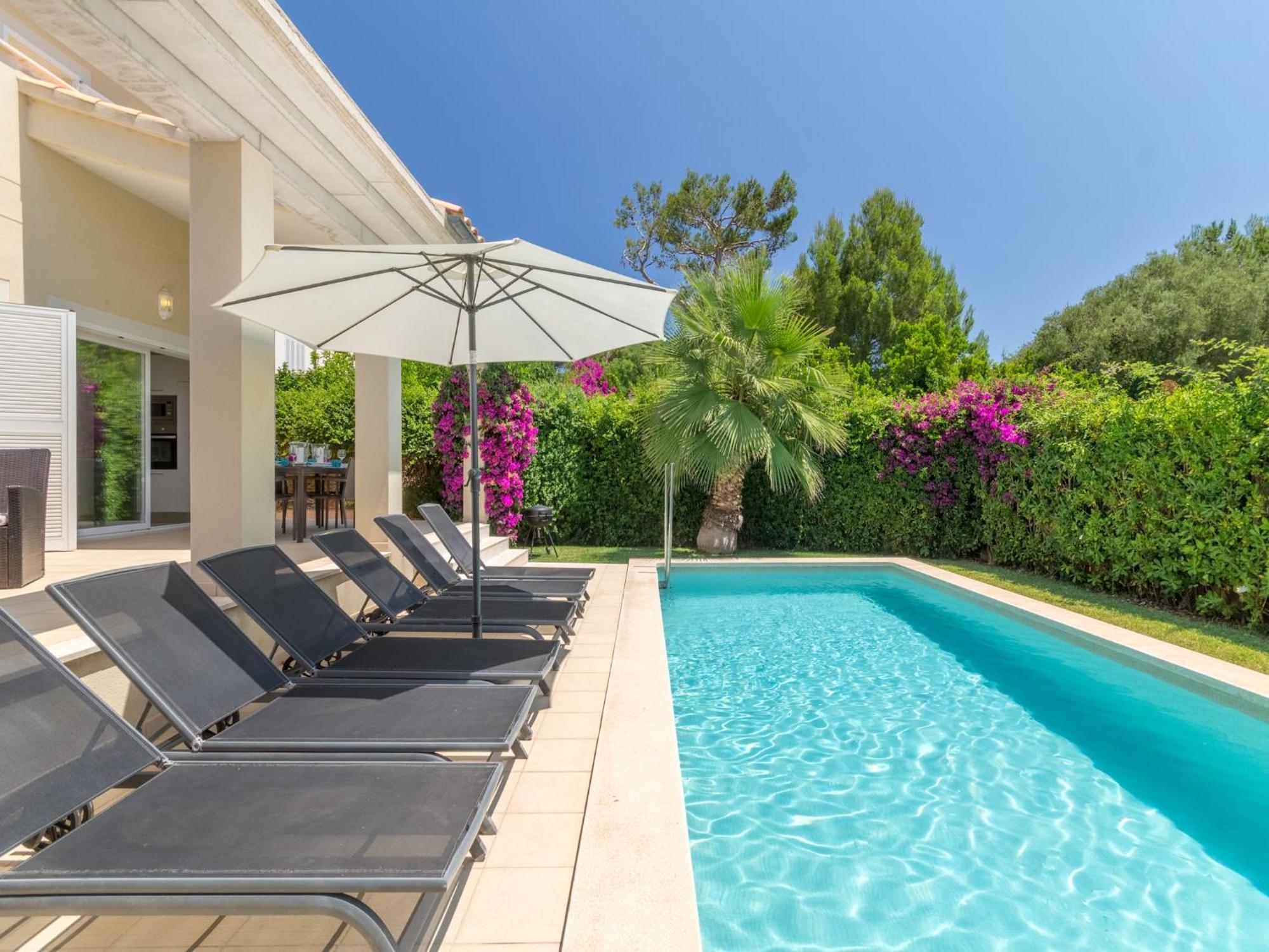Villa Modern With Pool In Alcúdia