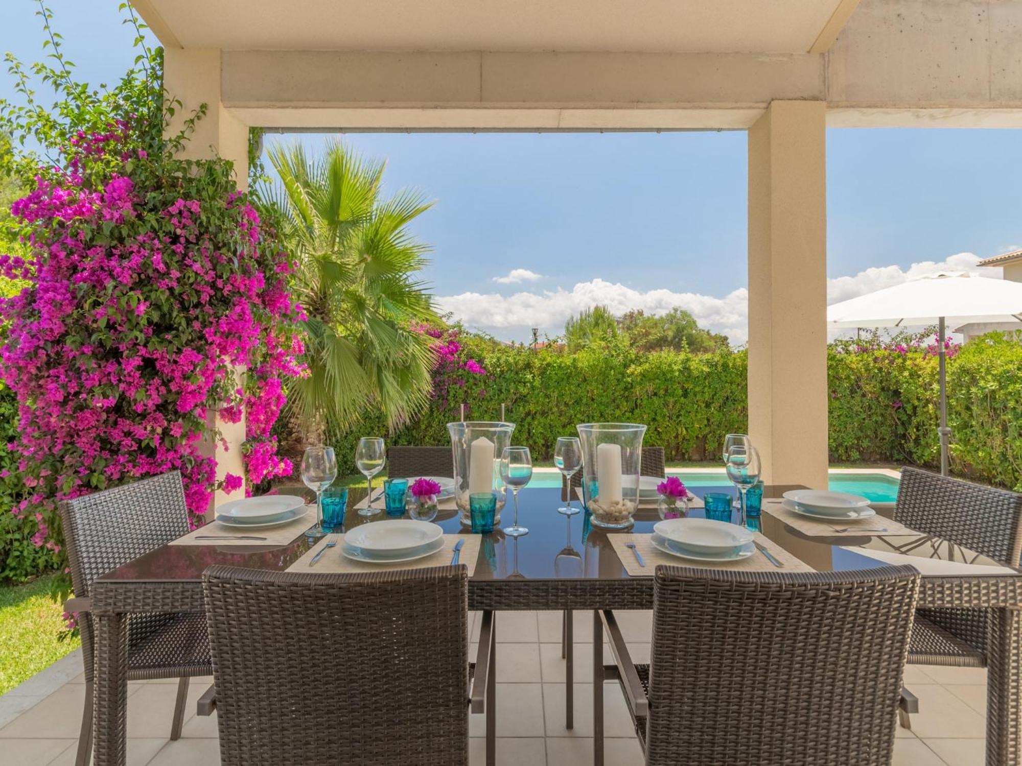 Modern With Pool In Villa Alcúdia
