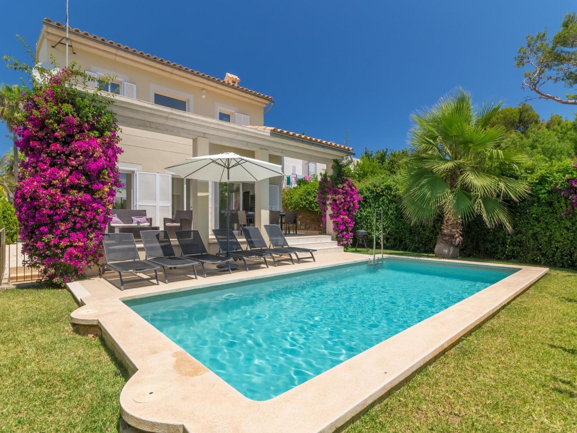 Modern With Pool In Alcúdia