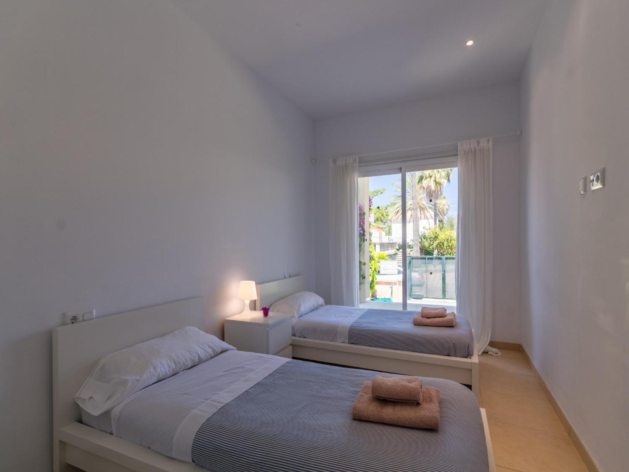 Modern With Pool In Villa Alcúdia