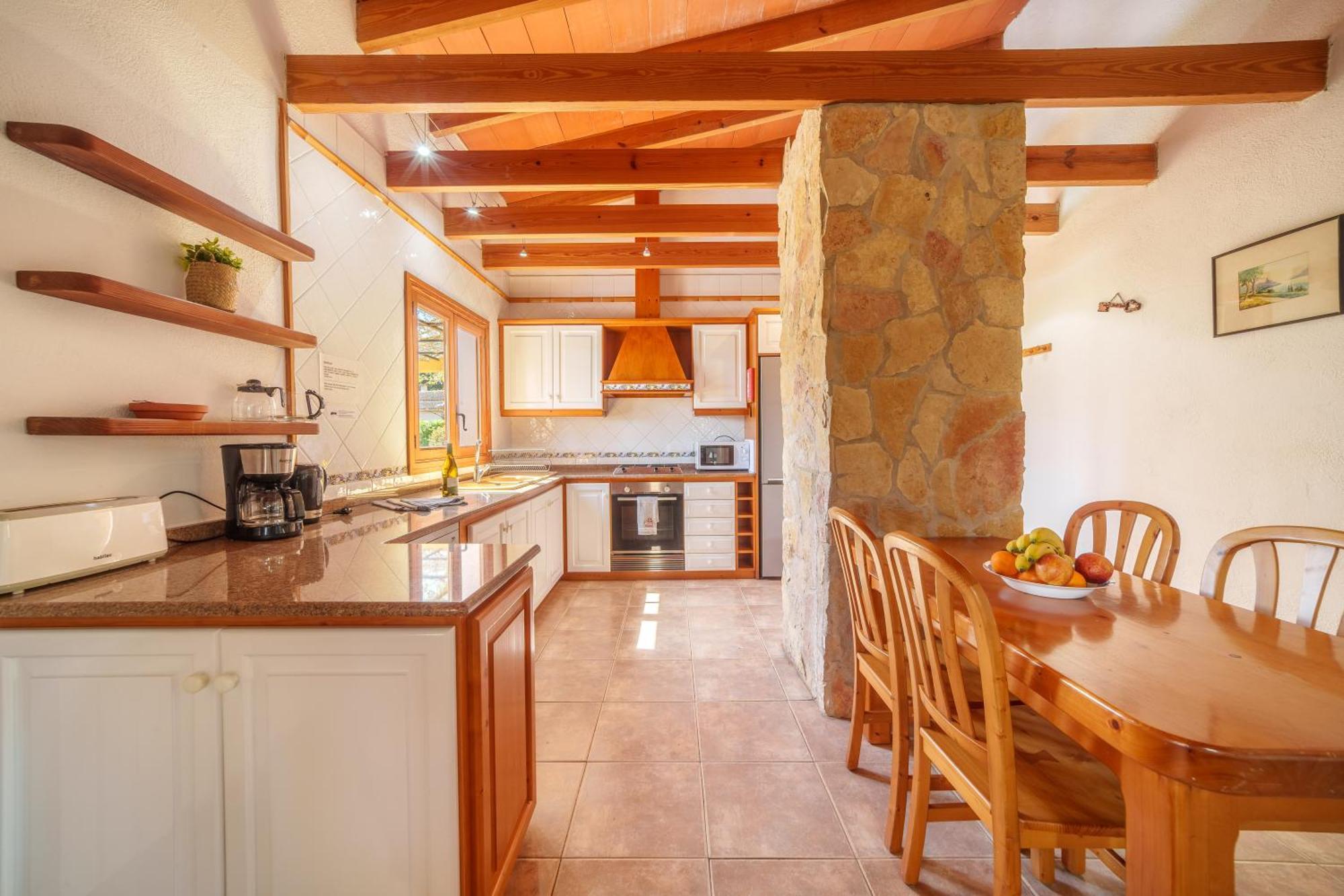 Ferienhaus Patriarca, For 8 With Pool, Garden And Mountain Views Alcúdia