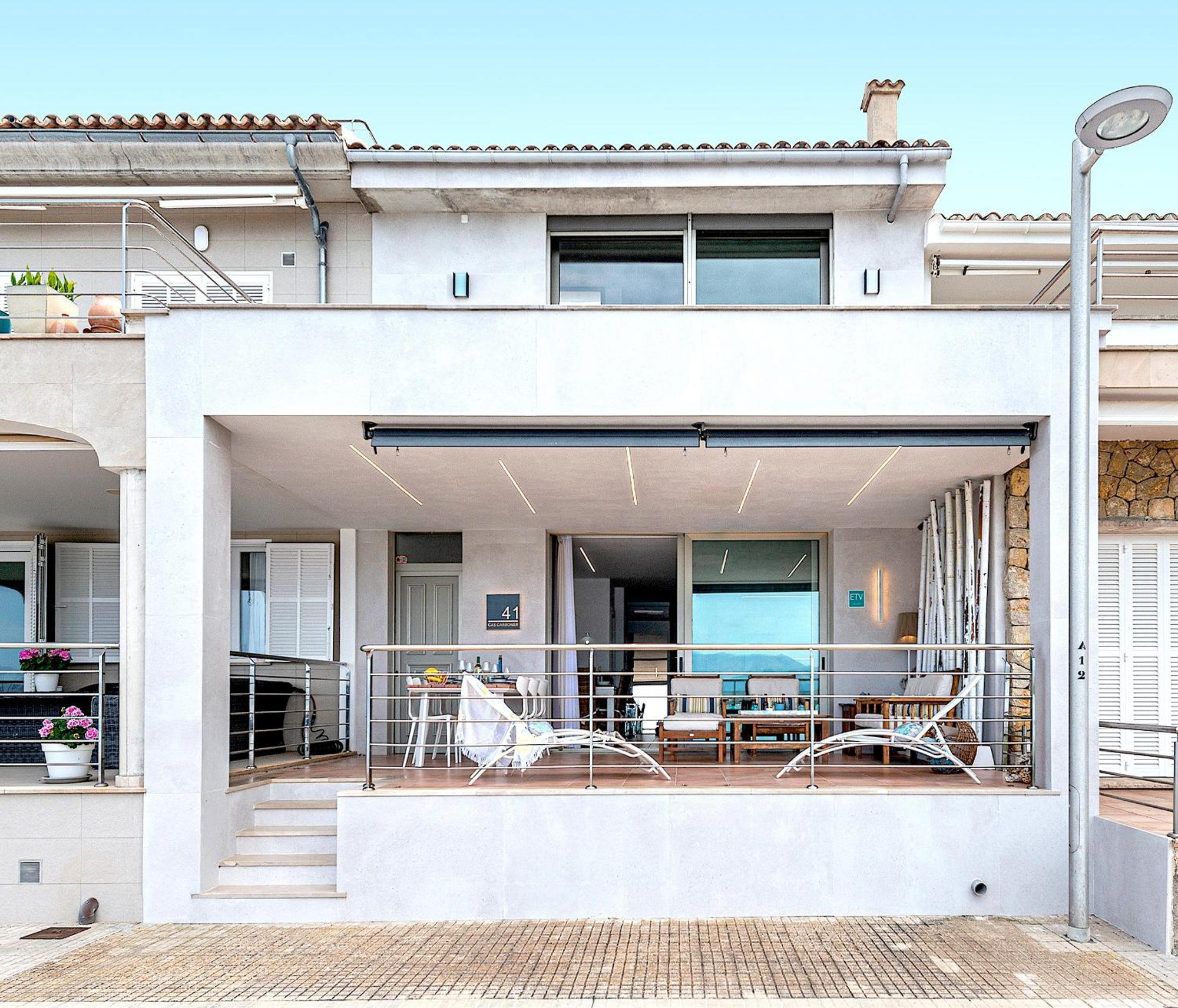 Cas Carbon3r-stunning Ground Floor In Front Of The Sea Apartment Alcudia (Mallorca)