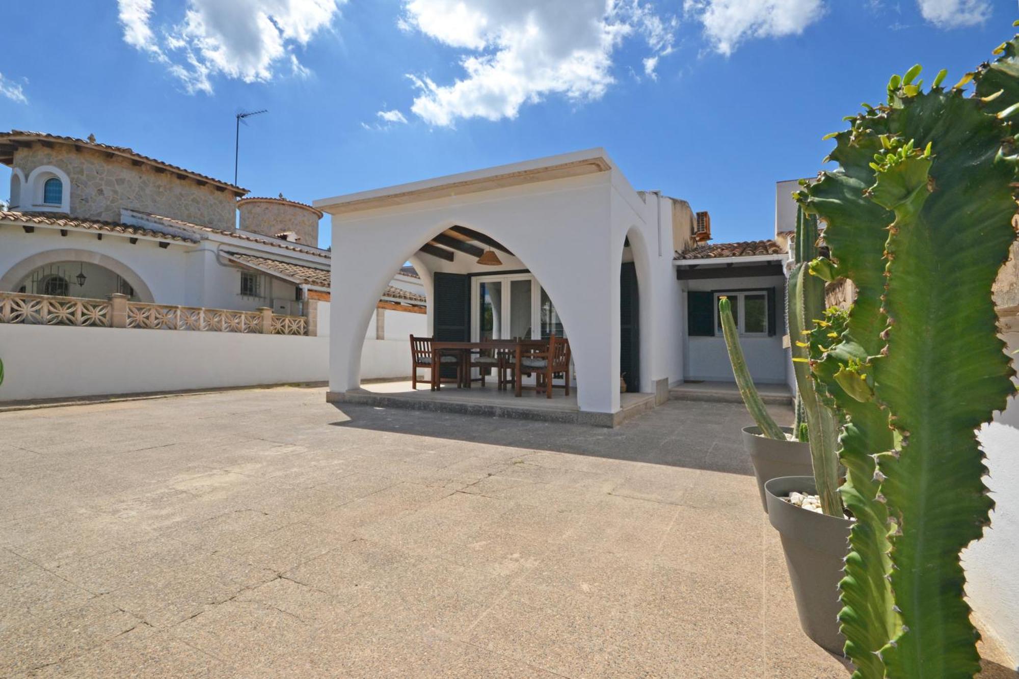 Rufo - Casablanca House * Alcudia (Mallorca)