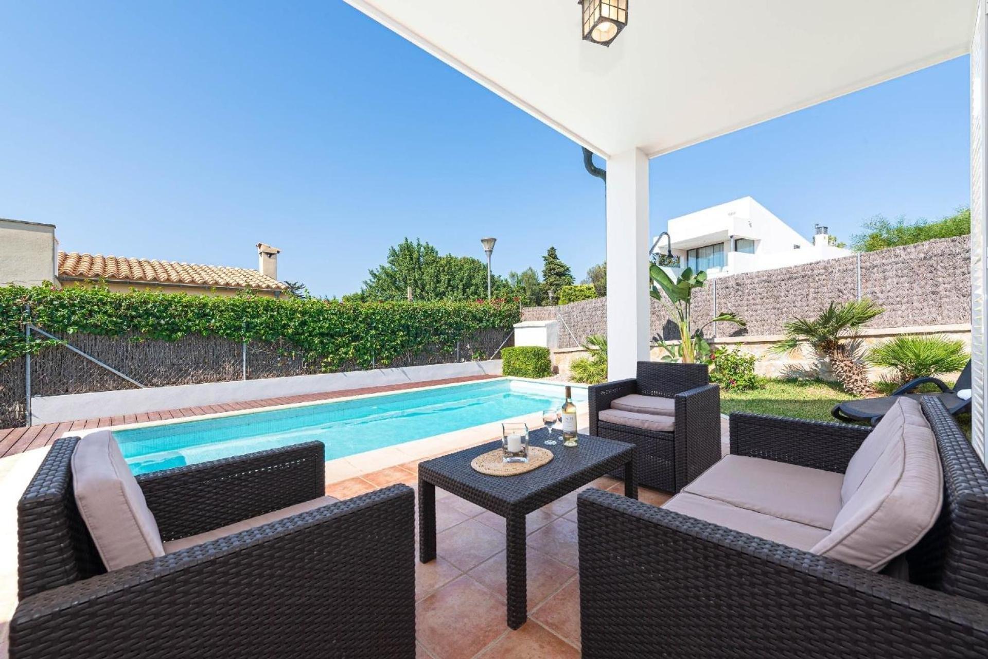 Ferienvilla, Mit Pool, Grosser Terrasse Und Atemberaubenden Meerblick U Bergblick Alcúdia