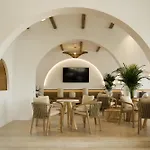 Hotel More