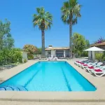 Villa Sebastian By Villa Plus