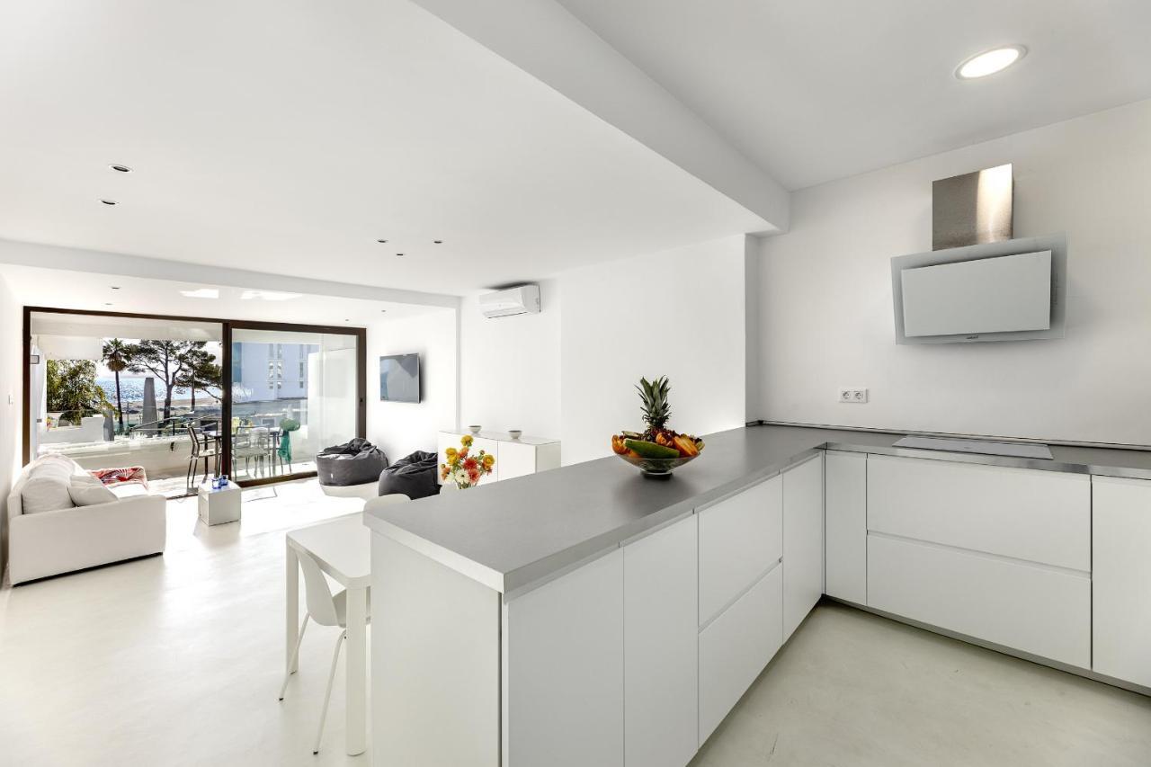 Apartment Beachfront In Cb 3 *