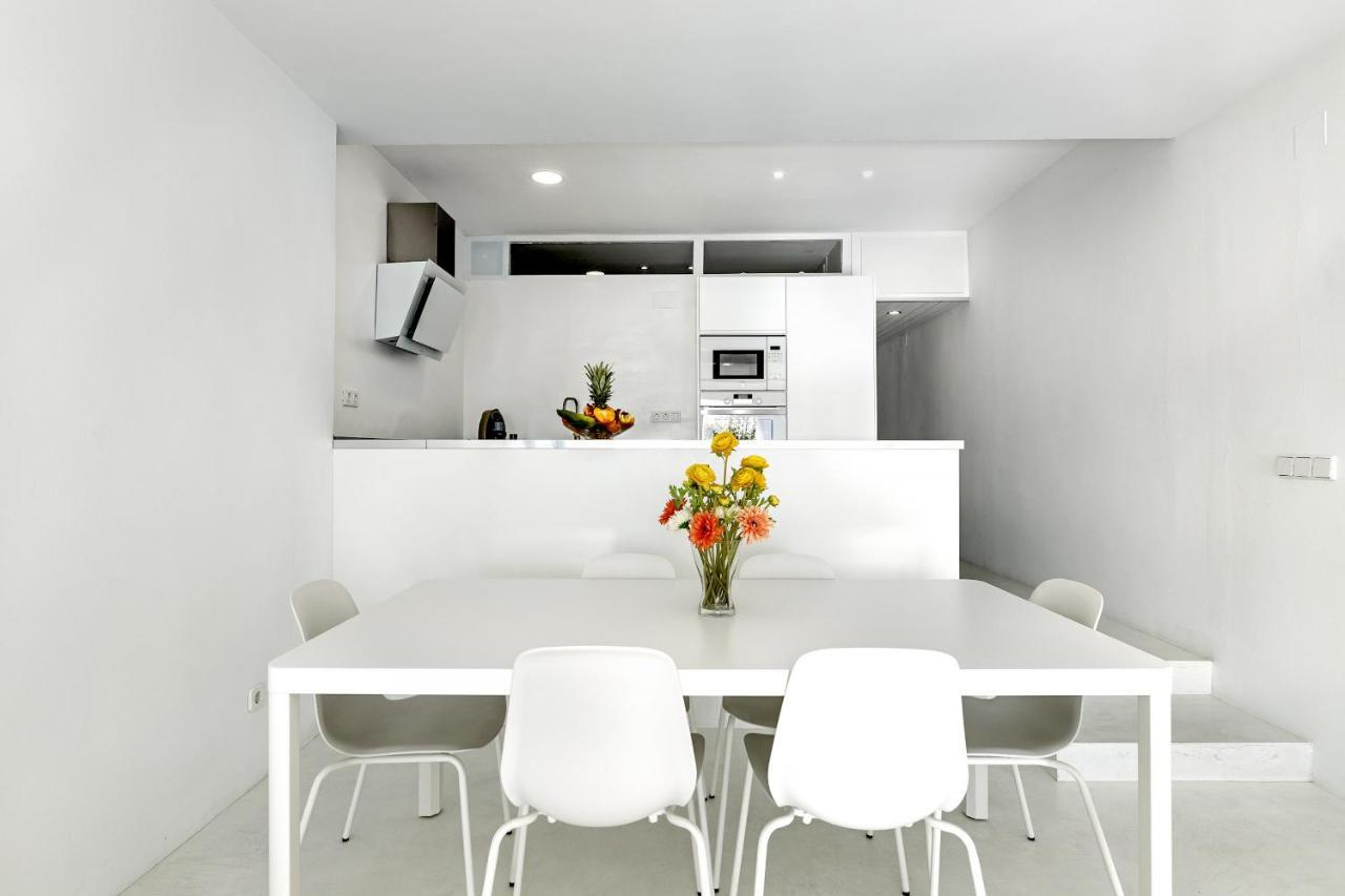 Apartment Beachfront In Cb 3 *
