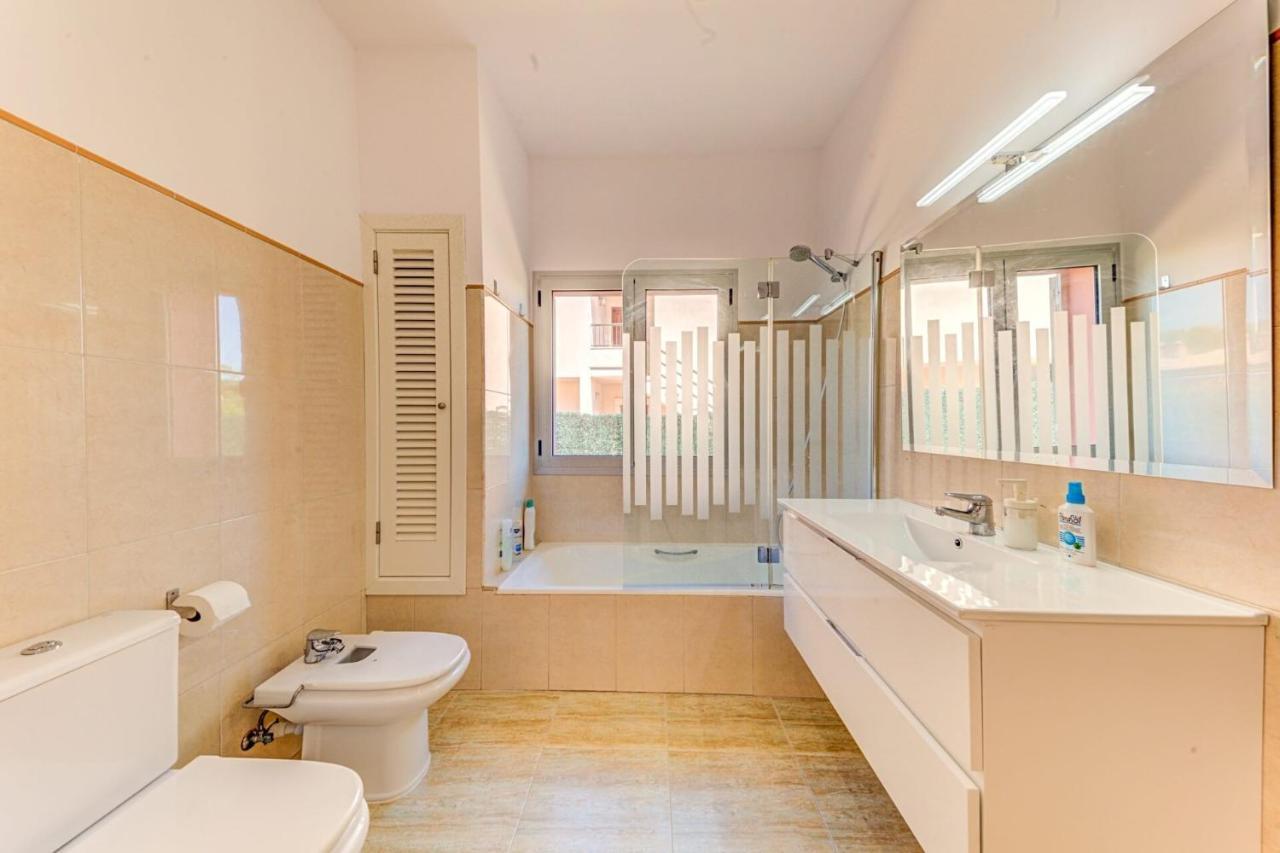 Deluxe Mallorca I Upmarket Location I Maria Bonaire I 4 Bedrooms I Close To The I * Alcudia (Mallorca)