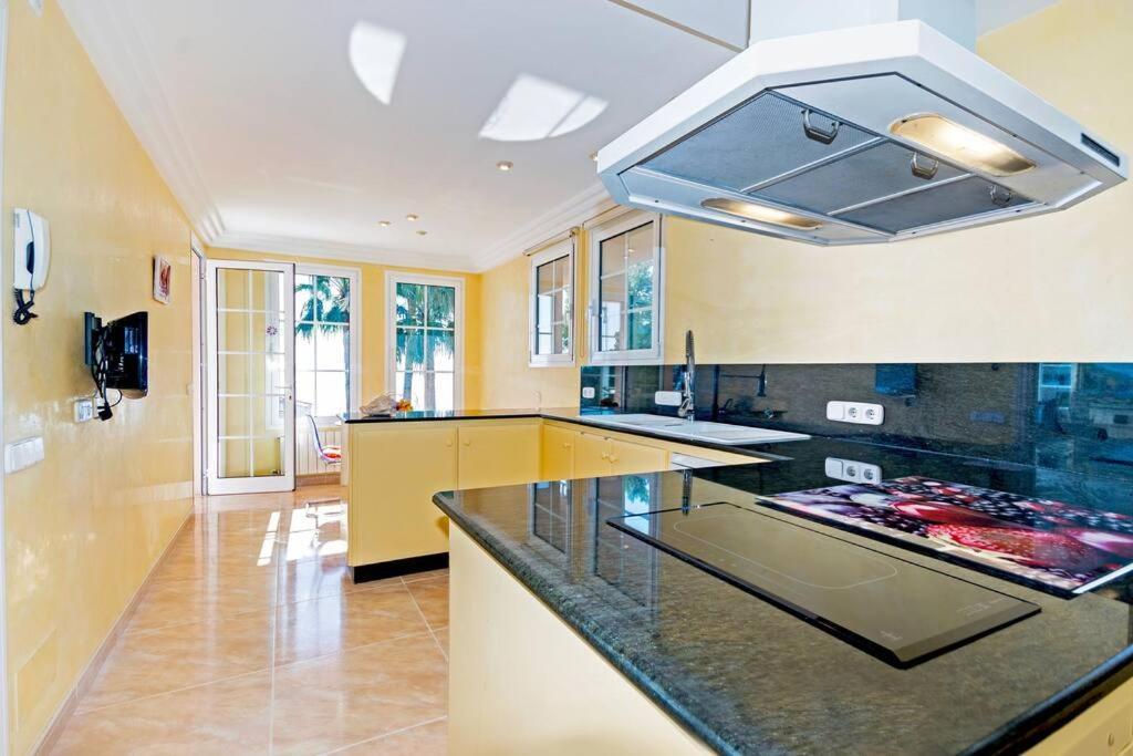 Alcanada Paradise - Private Pool & Sea View Villa *