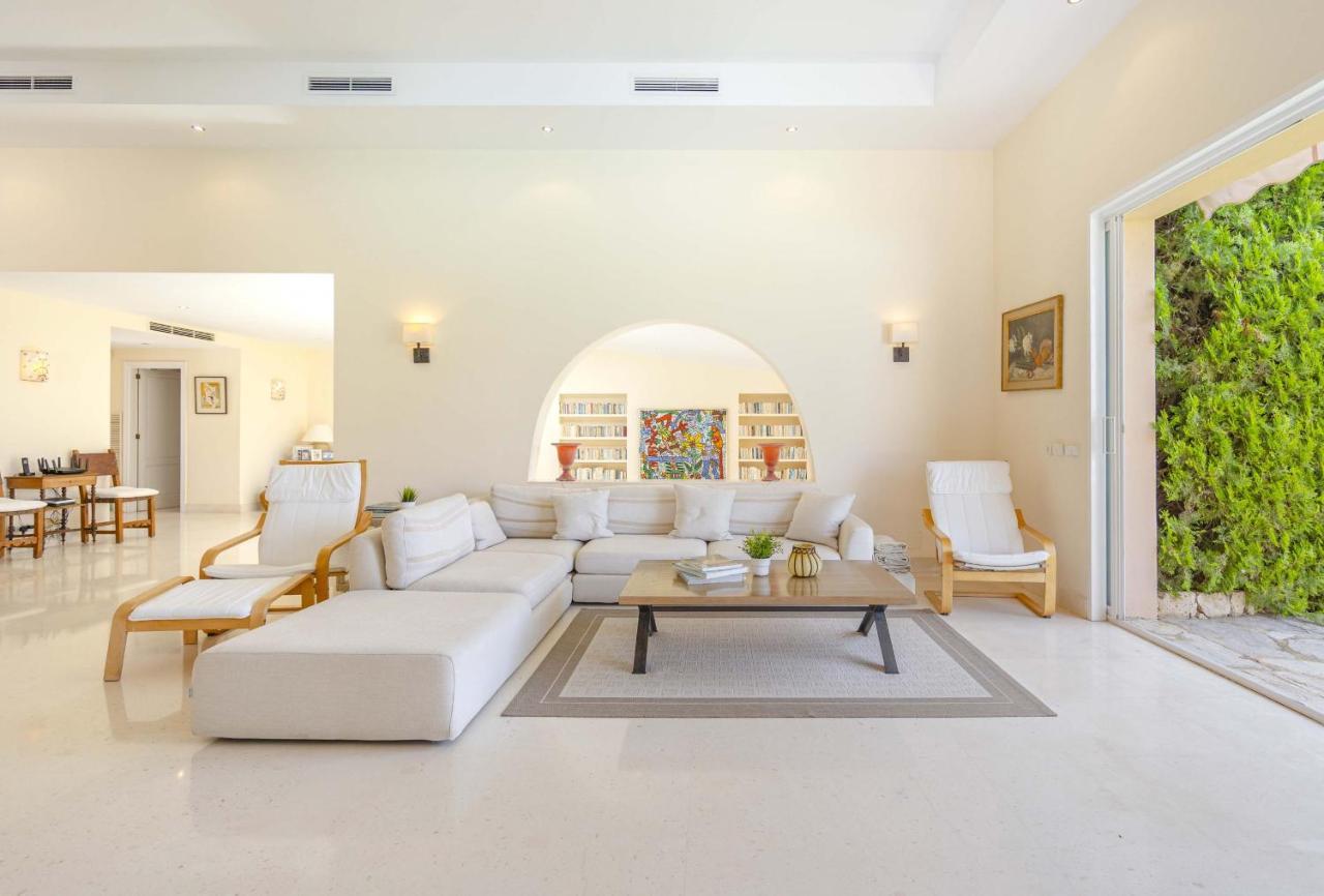 Villa De Lujo En El Norte Mallorca Alcudia (Mallorca)
