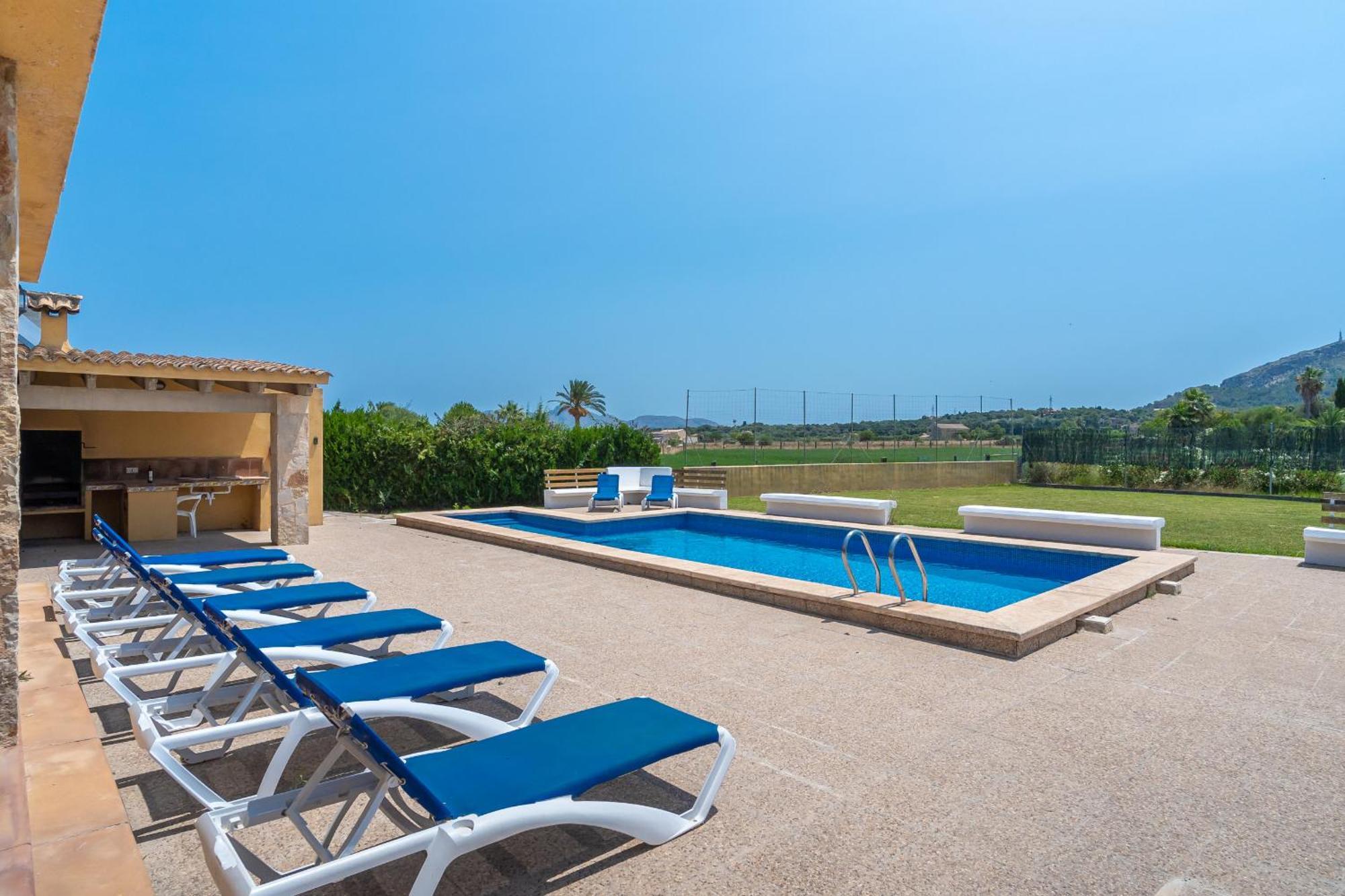 Patriarca, For 8 With Pool, Garden And Mountain Views Alcudia (Mallorca)