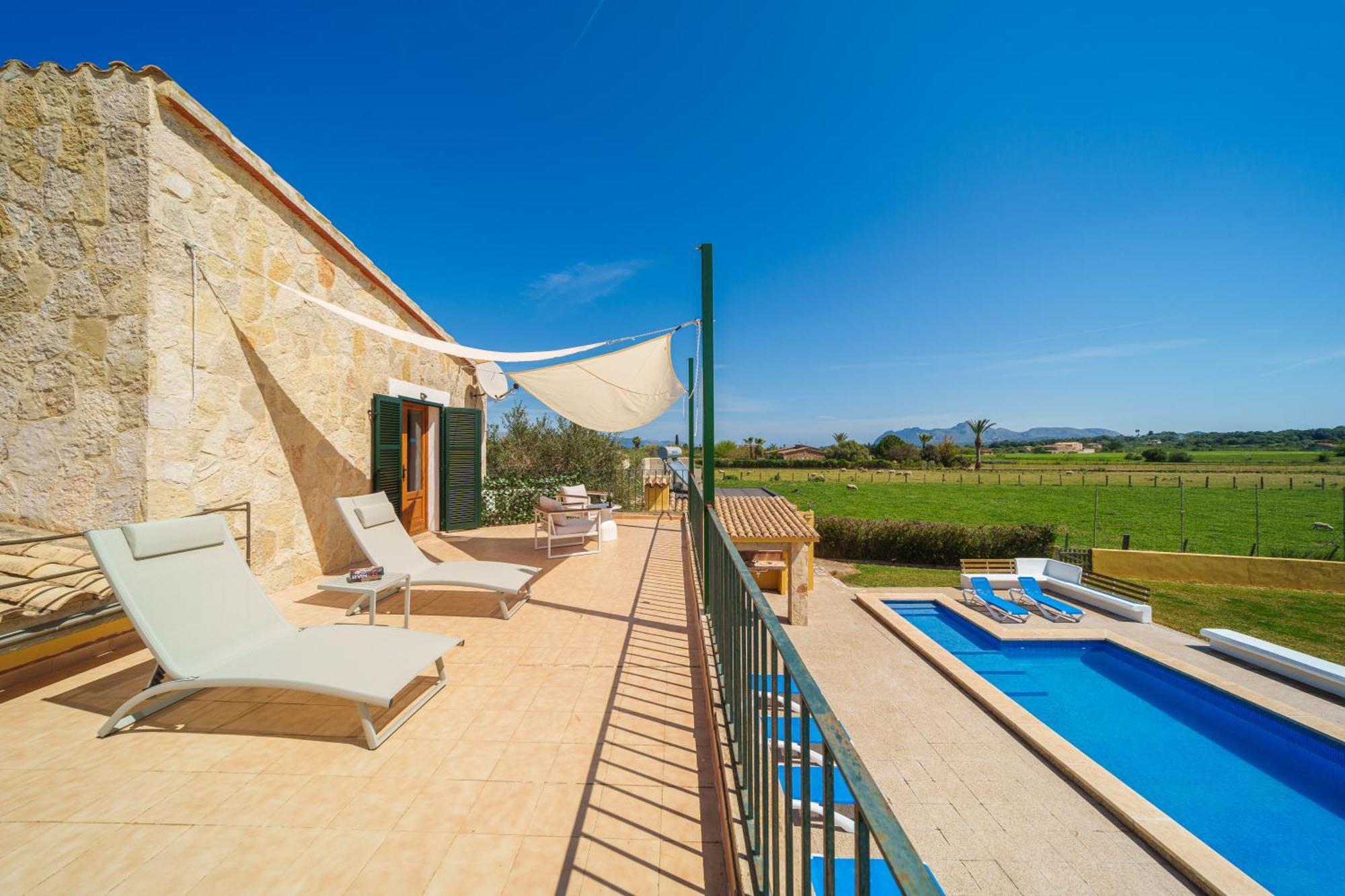 Patriarca, For 8 With Pool, Garden And Mountain Views Holiday home