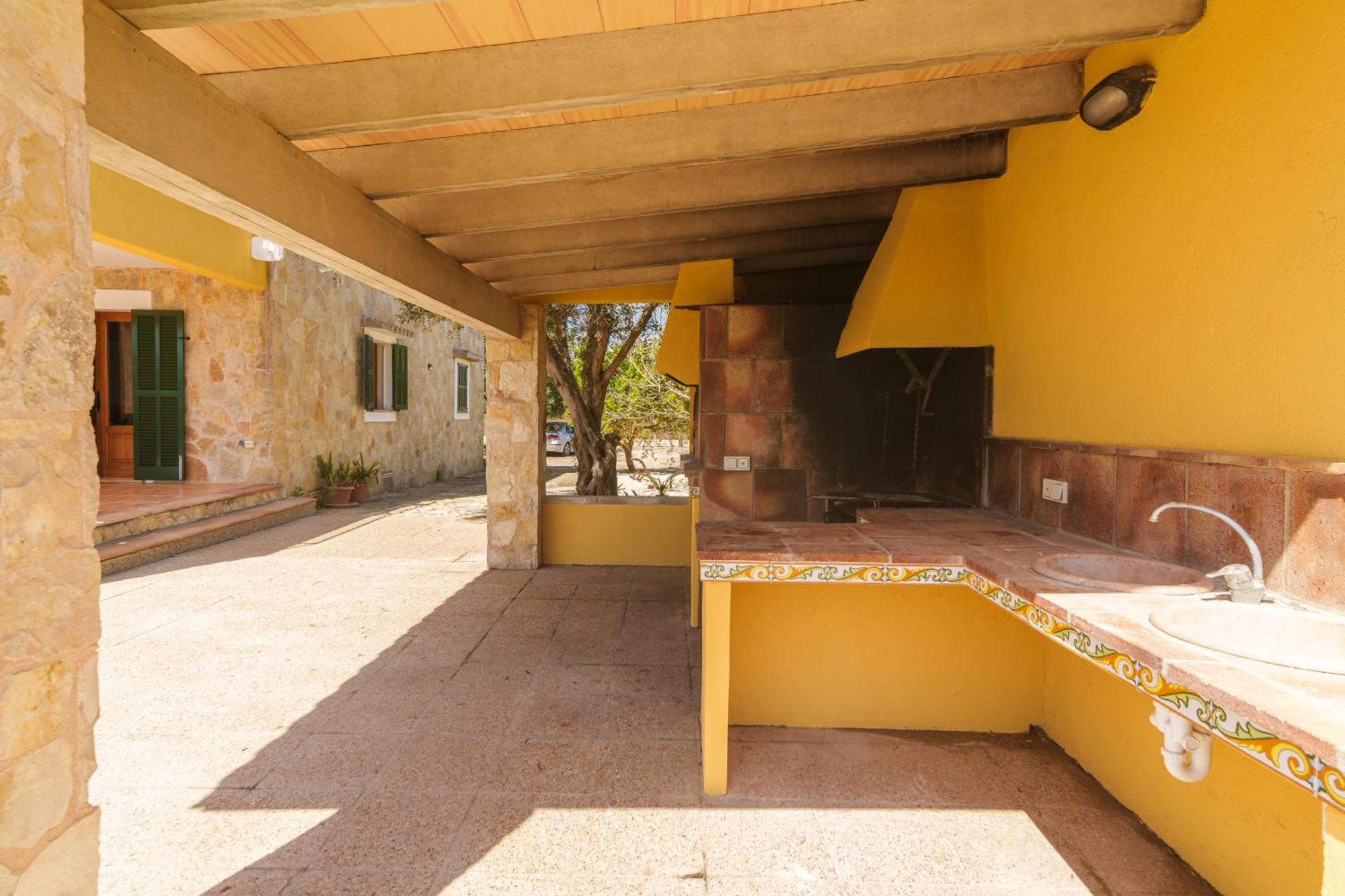 Patriarca, For 8 With Pool, Garden And Mountain Views Alcudia (Mallorca)