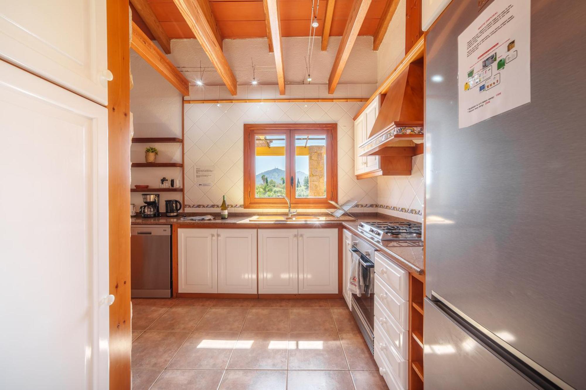 Holiday home Patriarca, For 8 With Pool, Garden And Mountain Views