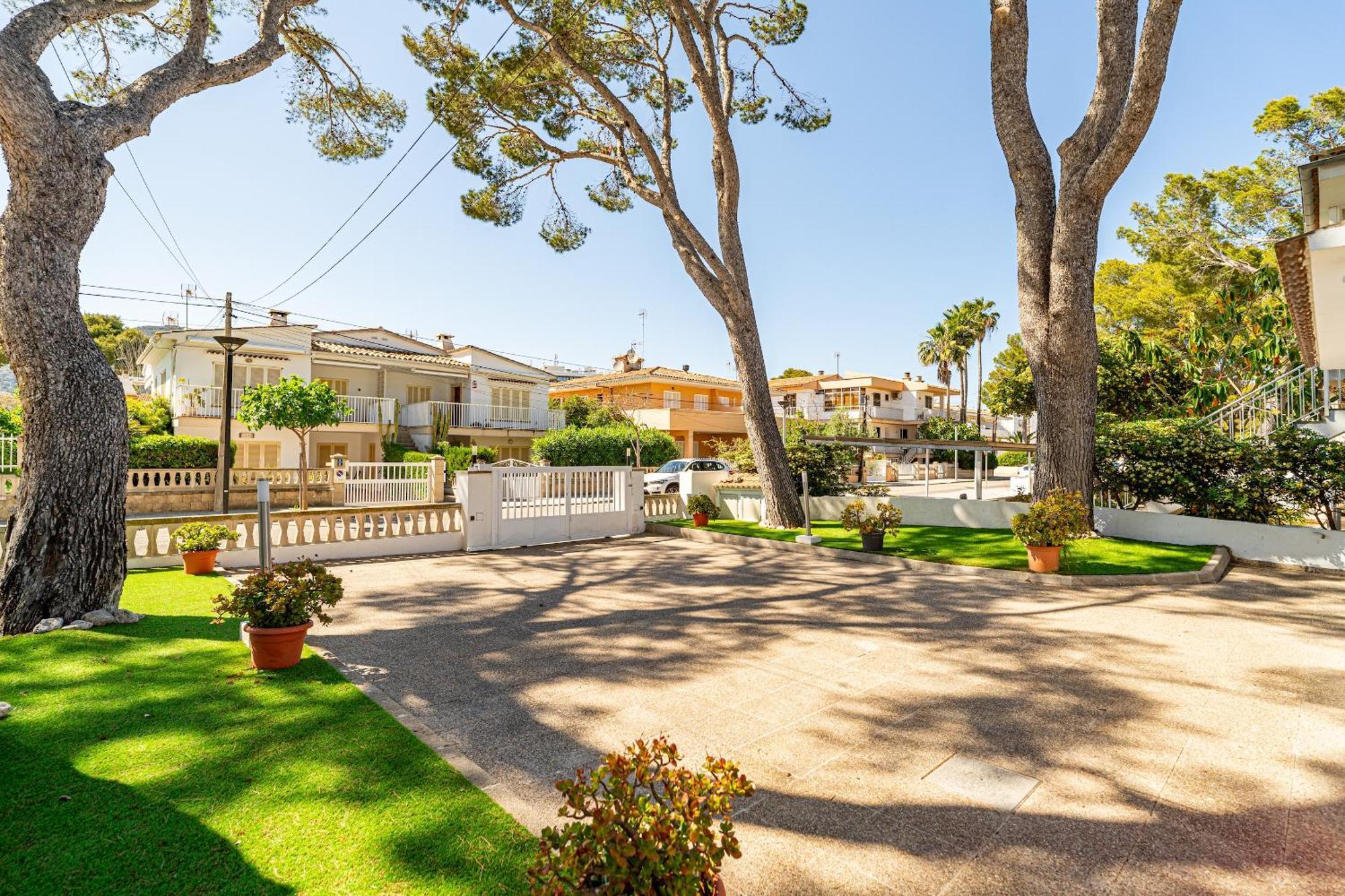 Villa Garballo - Sea Front *