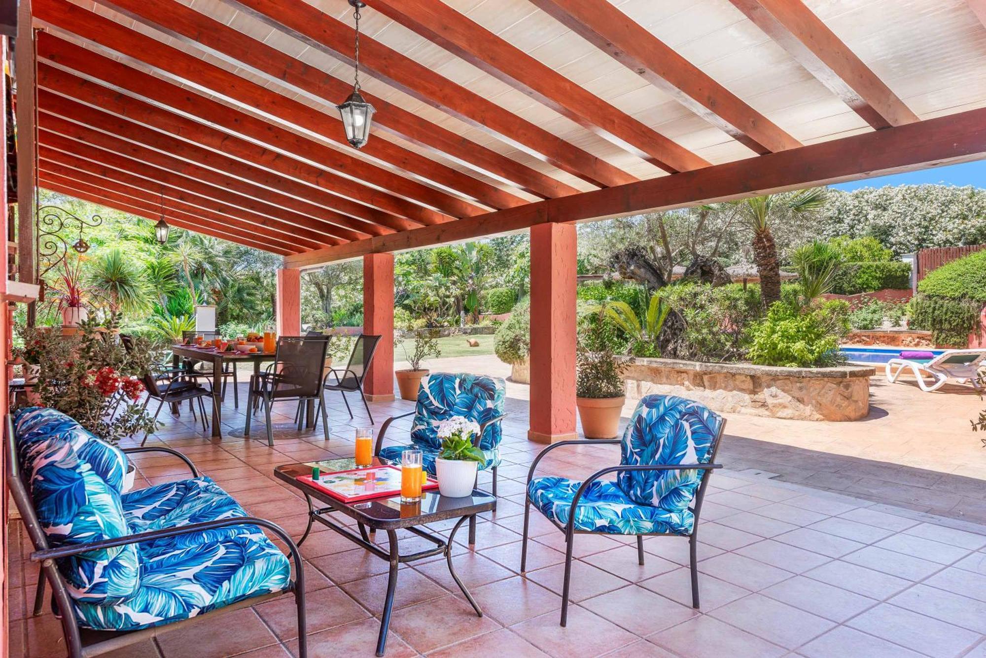 Legendario Villa *