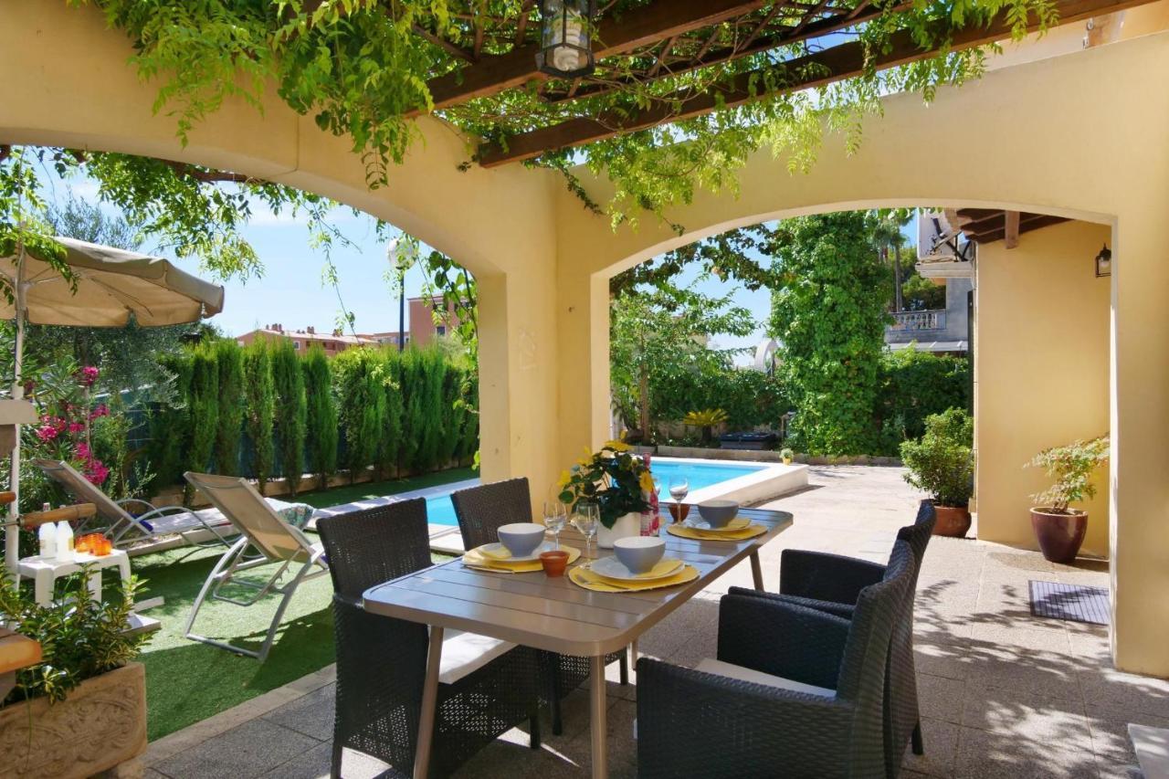 Oleanda Holiday home *