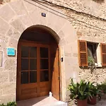 Casa Del Artista-Can Roca