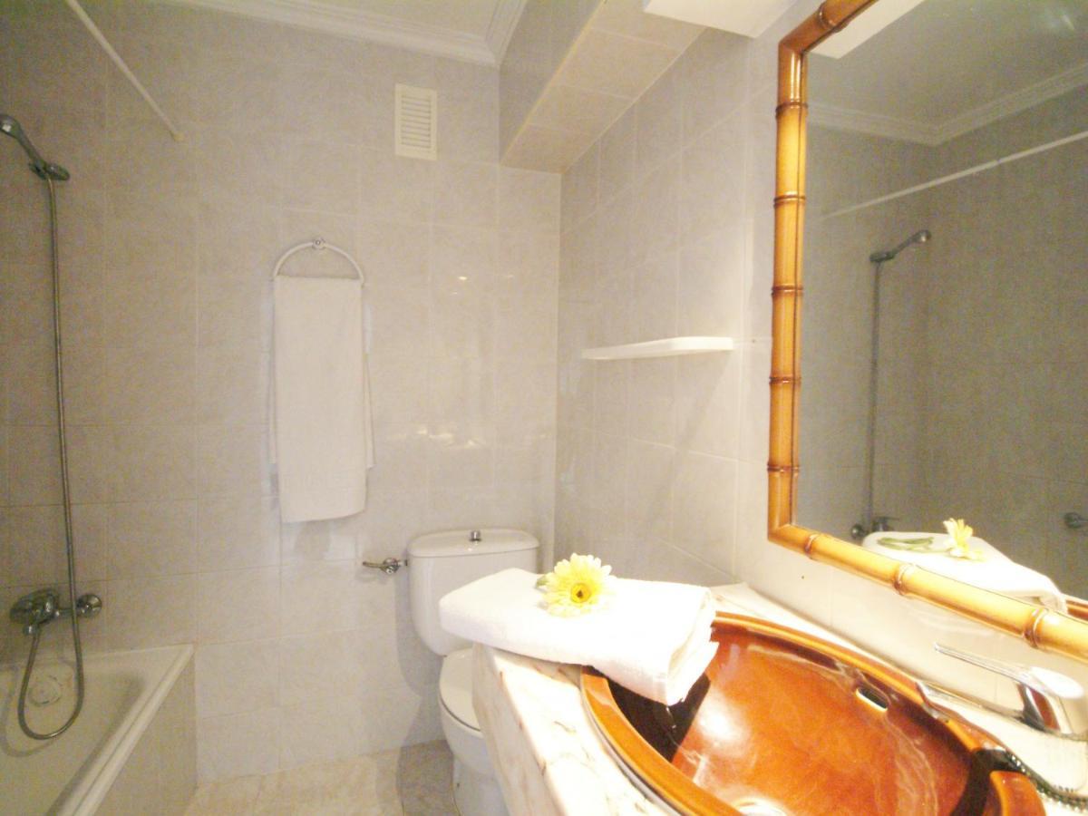 Apartamento Arcoiris, Con Piscina Y Junto A Playa De *