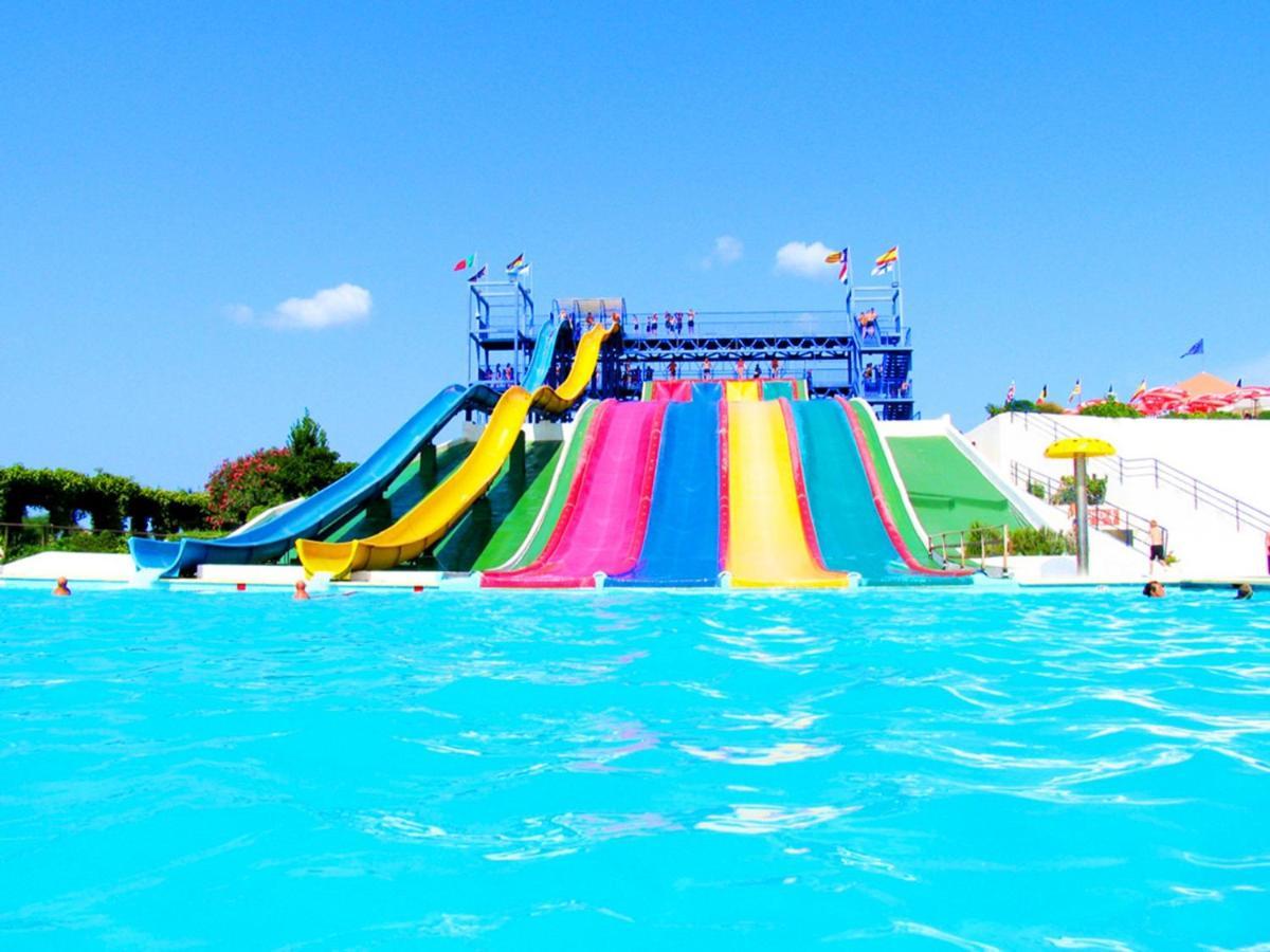 Apartamento Arcoiris, Con Piscina Y Junto A Playa De