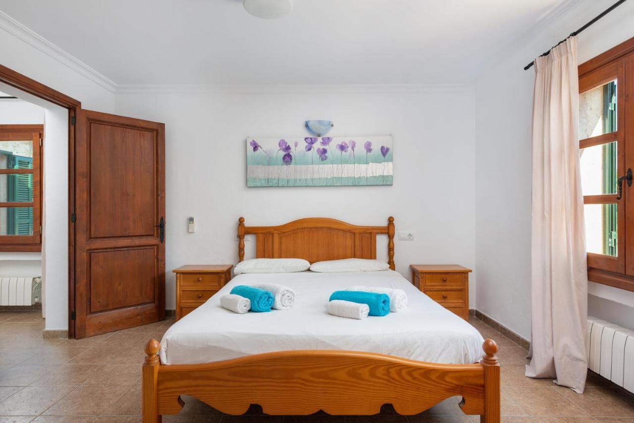 Villa Sea Views Villa, Pou D'ambroitx, With Pool And Garden In