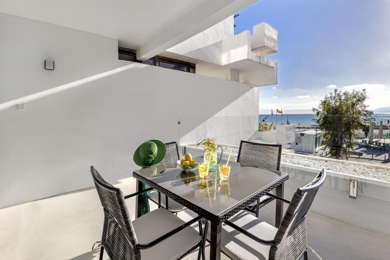 Beachfront In Cb 3