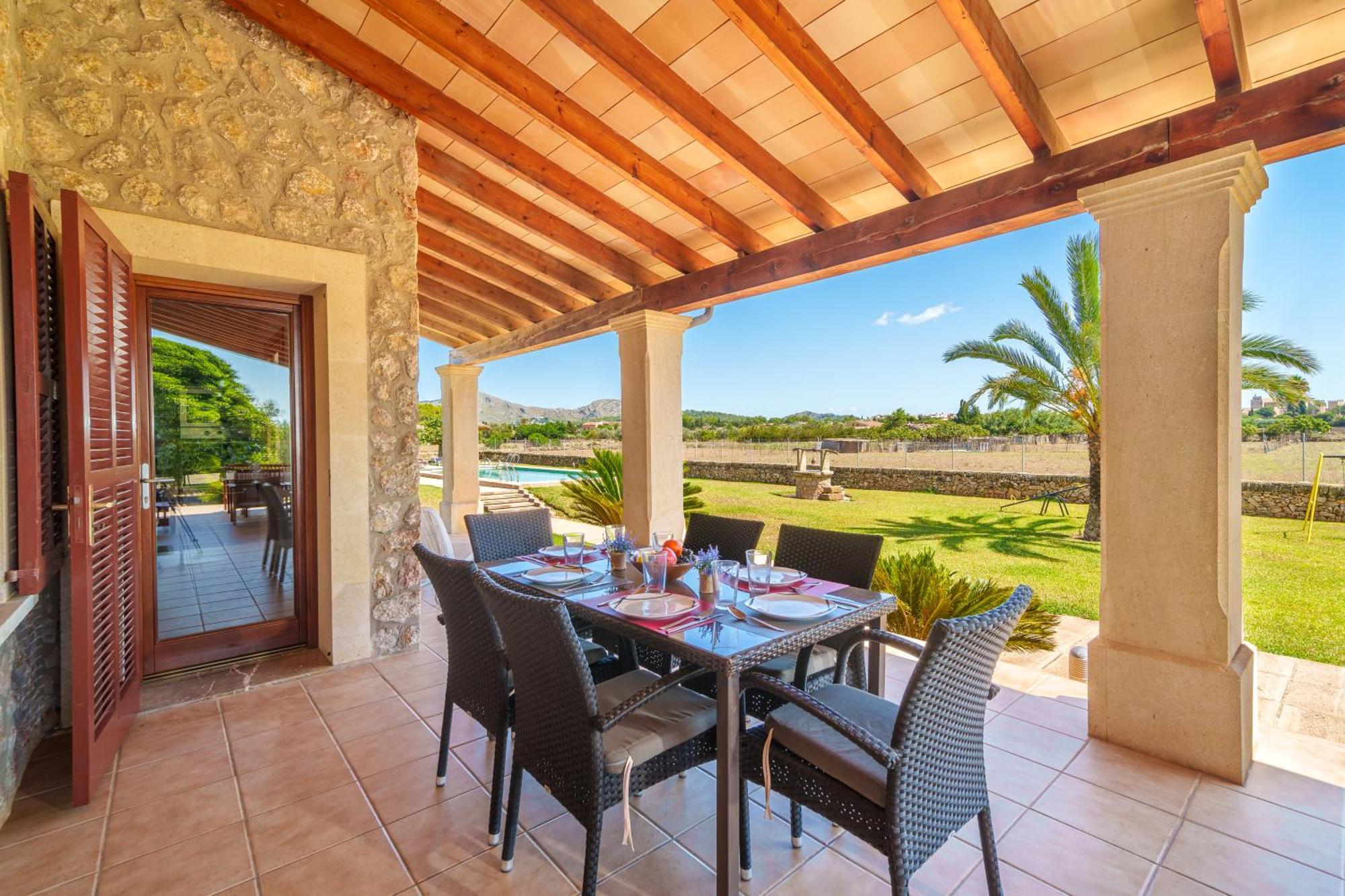 Mosca, Garden And Swimming Pool Close To Pousada
