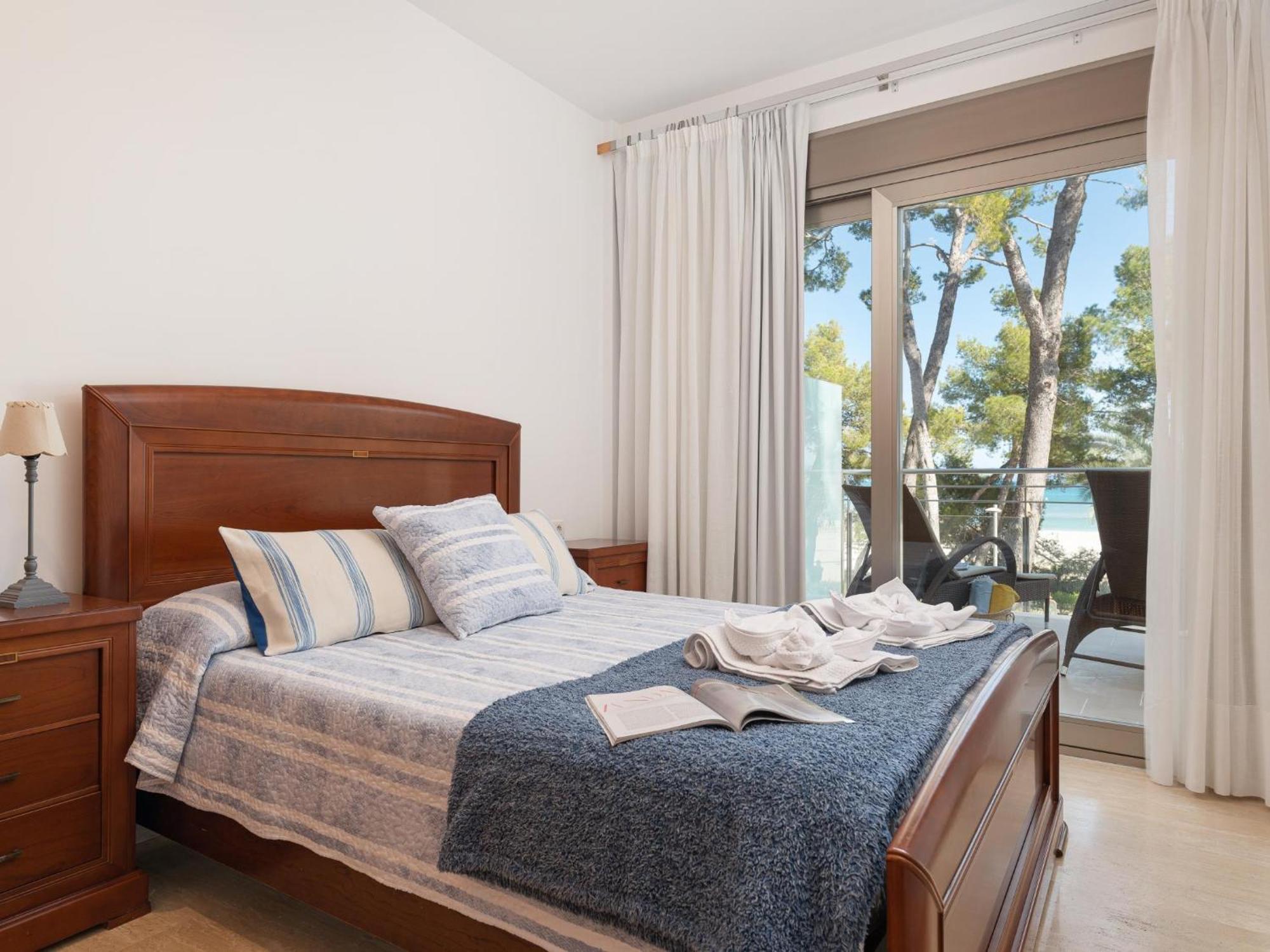 Exclusiva En Primera Linea De Playa En Con Jacuzzi * Alcudia (Mallorca)